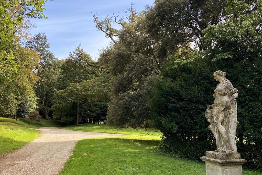 The Dower House At Parnham Park Villa Beaminster Exterior photo